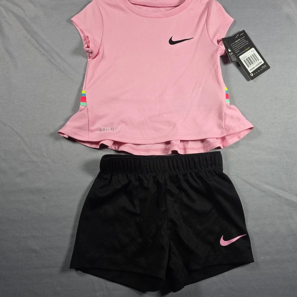 Nike Dri-Fit Little Girl's  2-Piece Graphic Tee & Short Set Pink Black 2T
